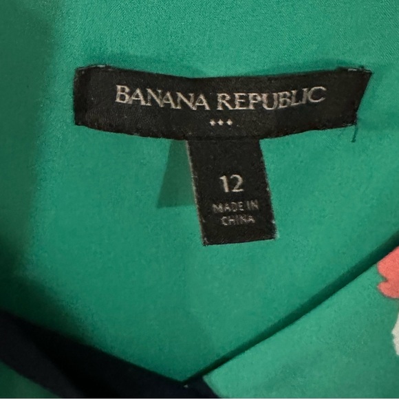 Banana Republic Scalloper Hem Floral Faux Wrap Dress Sz 12 - Picture 5 of 6